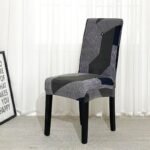 housse de chaise extensible geometrique gris vert 1