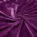 housse de coussin en velours violet 1