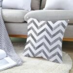 housse de coussin gris blanc vitrail 2 1